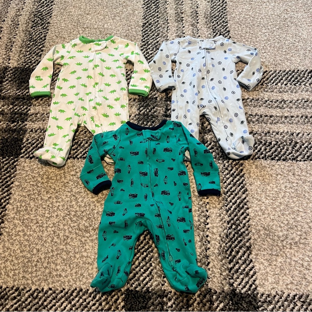 NWOT Carters simple joys preemie footie pajamas bundle set of 3 - Picture 1 of 5